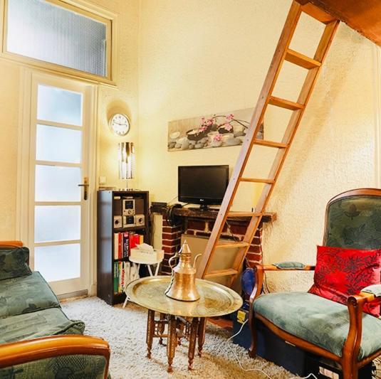Lovely Studio Next To Notre-Dame パリ エクステリア 写真